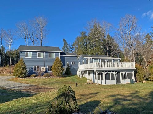 83 Salisbury Cove Rd, Ellsworth, ME 04605 exterior