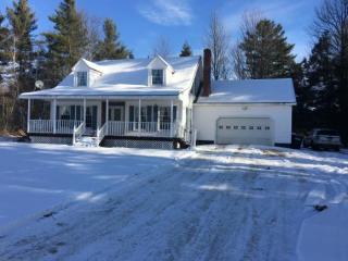 1076 Vt Route 120, Franklin, VT 05457 exterior