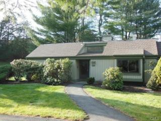 652 Heritage Vlg, Southbury, CT 06488 exterior