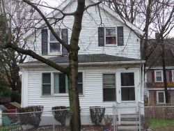 149 Oak St, Newton, MA 02464 exterior