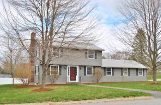 30 Monica Dr, Nashua, NH 03062 exterior