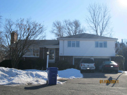 15 Melina Rd, Newton, MA 02459 exterior