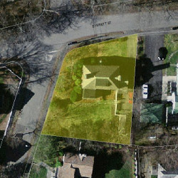 16 Everett St, Newton, MA 02459 aerial view