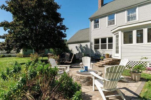 22 Cider Brook Dr, Hartford, CT 06109 exterior
