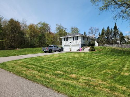 468 4Th Range Rd, Allenstown, NH 03275 exterior