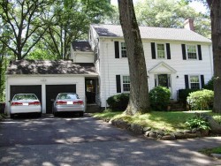 67 Wade St, Newton, MA 02461 exterior