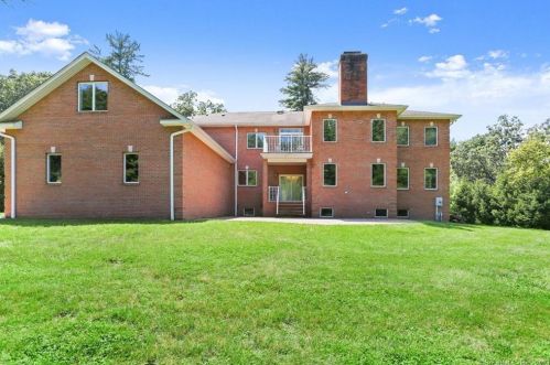 3 Old Long Ridge Rd, Stamford, CT 06903 exterior