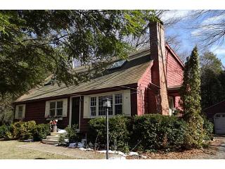 121 Lake View Dr, Glocester, RI 02814 exterior