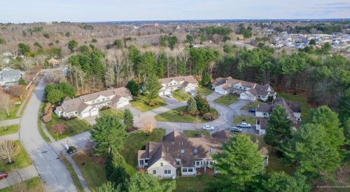 2 Mast Ln, Brunswick, ME 04011 exterior