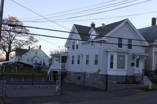 508 Haverhill St, Lawrence, MA 01841 exterior