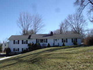 14 Apache Dr, Brookfield Center, CT 06804 exterior