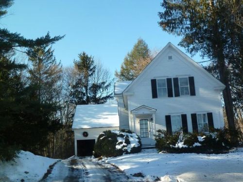 11 Orange Rd, Orange, MA 01355 exterior