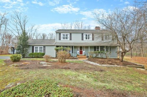 51 Turtleback Rd, Wilton, CT 06897 exterior