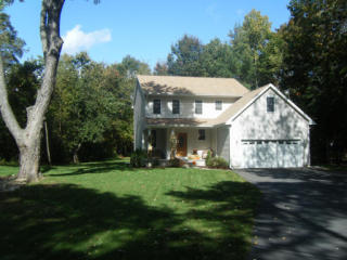 97 Reservoir Ave, Montgomery, MA 01085 exterior