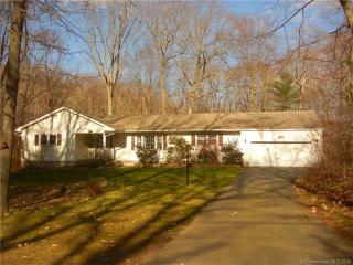 20 Squires Rd, Madison, CT 06443 exterior