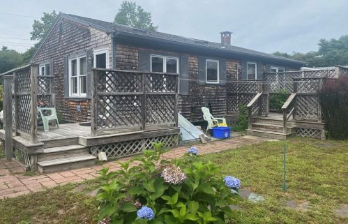 890 May St, New-Bedford, MA 02745 exterior