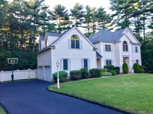 112 Pond View Dr, Kingston, MA 02364 exterior