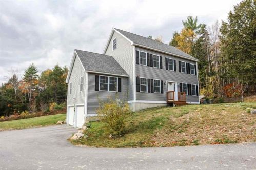 300 Crowley Rd, Candia, NH 03034 exterior