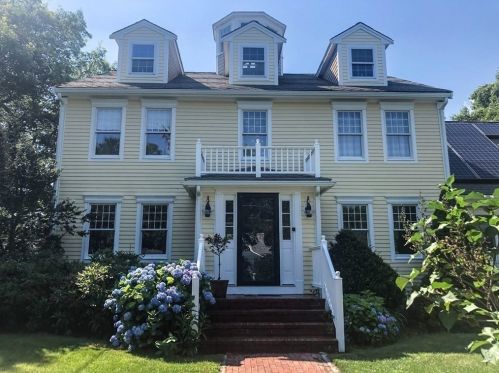 81 Norris Rd, Sagamore Beach, MA 02562 exterior