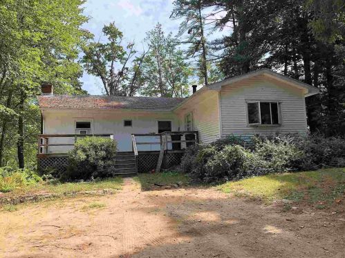 29 Cottage Ln, Barrington, NH 03884 exterior