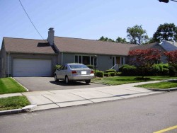 82 Greenwood St, Newton, MA 02459 exterior