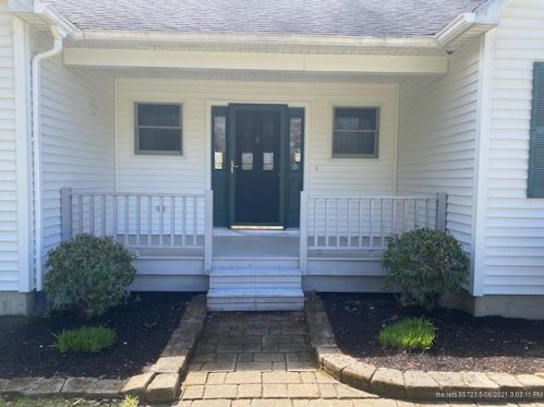 194 Beech Grove Rd, Corinth, ME 04427 exterior