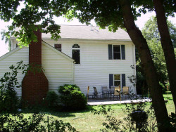 32 Orourke Path, Newton, MA 02459 exterior