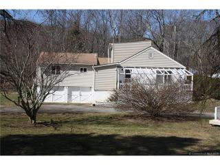 61 Woods Rd, Higganum, CT 06441 exterior