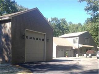 3 Pleasant Hill Rd, Deerfield, NH 03037 exterior