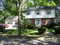 11 Mary Mount Rd, Newton, MA 02466 exterior