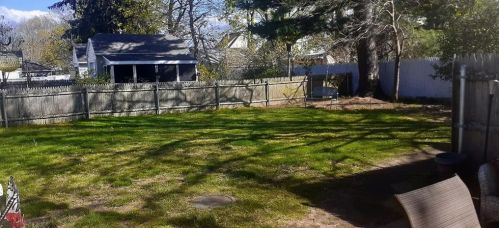 154 Potters Ave, Warwick, RI 02886 exterior