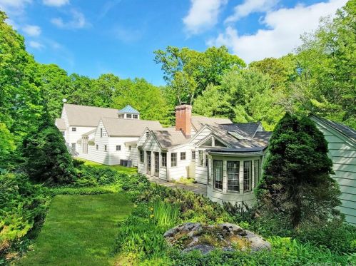 22 Ketcham Rd, Ridgefield, CT 06877 exterior