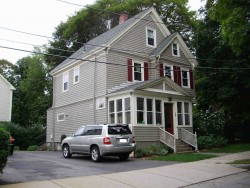 10 Auburn Ter, Newton, MA 02466 exterior