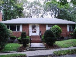 70 Windermere Rd, Newton, MA 02466 exterior