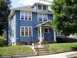 19 Rowe St, Newton, MA 02466 exterior