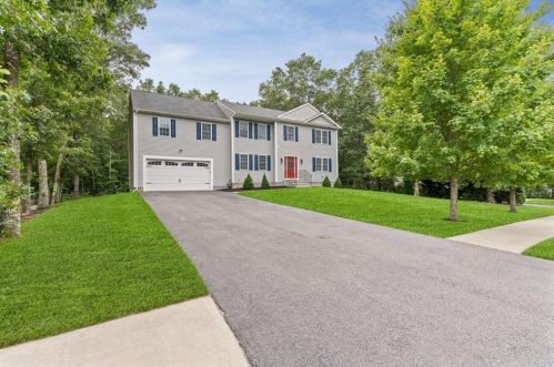 12 Arbor Dr, Coventry, RI 02816 exterior