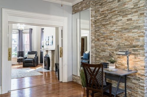 85 Blue Hill Ave, Roxbury-Xing, MA 02119 exterior