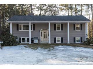 11 Cherokee Dr, Epping, NH 03042 exterior