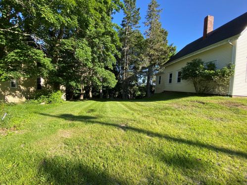 16 High St, Machias, ME 04654 exterior