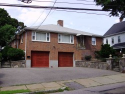 135 Pearl St, Newton, MA 02458 exterior
