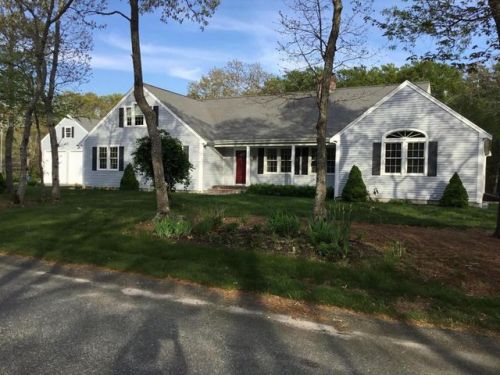 43 Scarborough Rd, Brewster, MA 02631 exterior