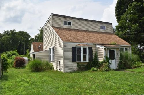 42 Windsorville Rd, East-Windsor, CT 06016 exterior