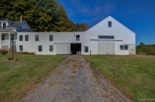 2499 Hallowell Rd, Litchfield, ME 04350 exterior
