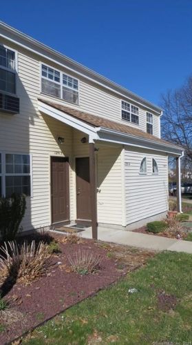 1251 Washington St, Middletown, CT 06457 exterior