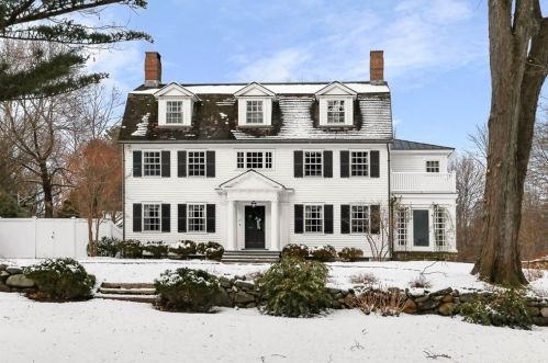 316 Johnson St, North-Andover, MA 01845 exterior