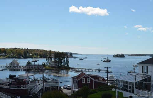 65 Commercial St, Boothbay-Harbor, ME 04538 exterior