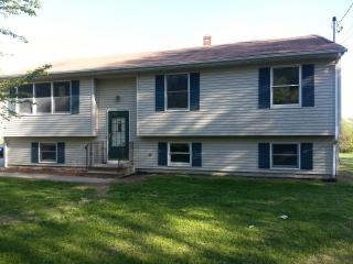 312 Gendron Rd, Plainfield, CT 06374 exterior