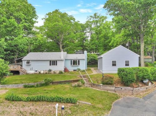 4 Elm St, Ellington, CT 06029 exterior