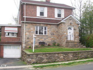 210 Hollister St, Stratford, CT 06615 exterior