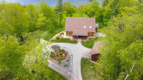 1017 Monroe Rd, Bath, NH 03740 exterior